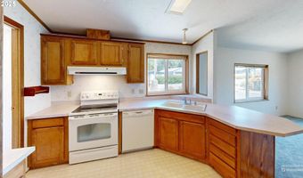 97940 W BENHAM Ln, Brookings, OR 97415