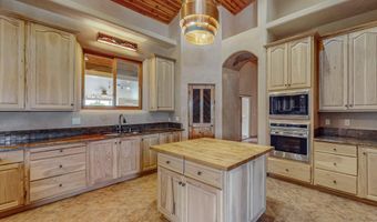 17 Llanito Rd, Bernalillo, NM 87004