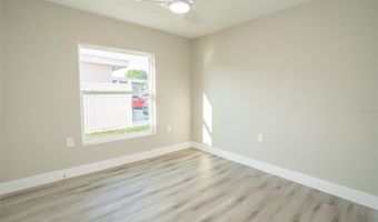 736 GRAN KAYMEN Way, Apollo Beach, FL 33572