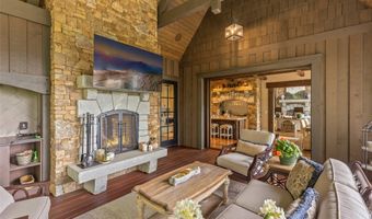 39 Firesong Ln, Glenville, NC 28736