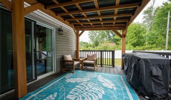 9498 Harrison St, Angola, NY 14006