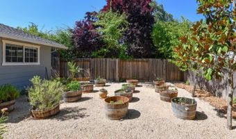 2348 Nordyke Ave, Santa Rosa, CA 95403