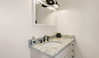 1017 Dillon Ave, Belen, NM 87002