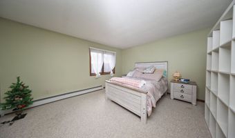 466 Fall Mountain Rd, Bristol, CT 06010