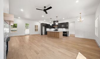 39 Northampton Dr, Bella Vista, AR 72714