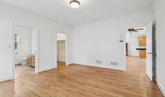 752 Matthews St, Bristol, CT 06010