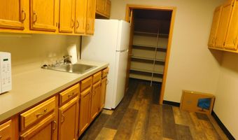1813 CAREY Ave, Cheyenne, WY 82001