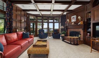 17 Pojac Point Rd, North Kingstown, RI 02852