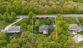 15 Upper Plateau Dr, Alloway, NJ 07462