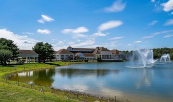 6 Swan Lake Ct, Barnegat, NJ 08005