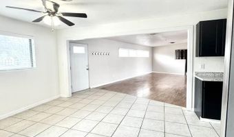 1422 S Country Club Cir, Carlsbad, NM 88220
