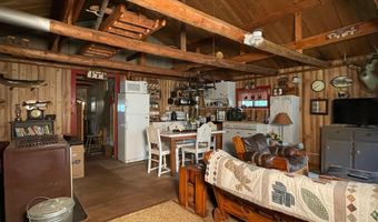 8002 HOLLY Ln, Alvin, WI 54542