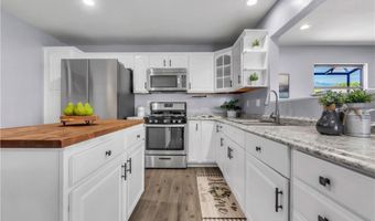 6963 Shamrock Ln, Alta Loma, CA 91701