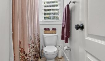 16 OLD COACH Rd, Anniston, AL 36207