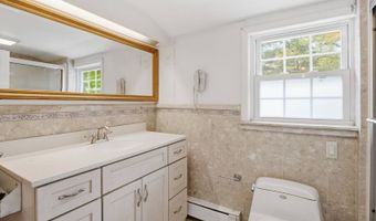 7 Page Rd, Bedford, MA 01730
