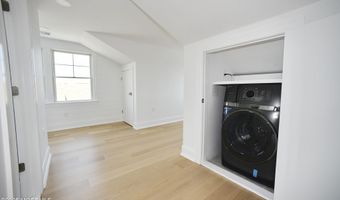 674 Lake Ave, Bay Head, NJ 08742