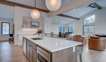 21 Hidden Glade Dr, Bartlett, NH 03845