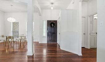 107 Clyde Dr, Aledo, TX 76008