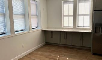 155 Main St 2, East Greenwich, RI 02818