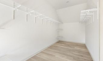 40 Elmont St 02, Boston, MA 02121