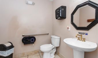 911 NOBLE St, Anniston, AL 36201