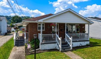 743 Lee St, Barboursville, WV 25504