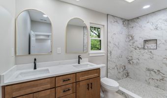 826 Long Mill Rd, Athens, TN 37303
