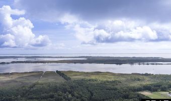 4161 Caratoke Hwy, Barco, NC 27917