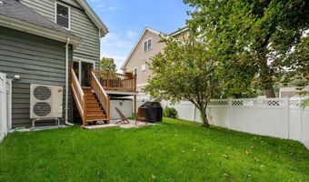 15 Ash St 15, Belmont, MA 02478