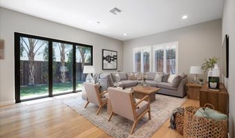 261 Chinquapin Ave, Carlsbad, CA 92008