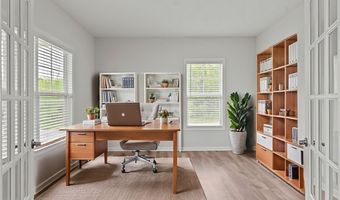 792 NANCY Dr, Aurora, OH 44202