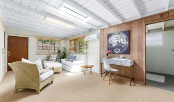 3483 Ala Hinalo St, Honolulu, HI 96818
