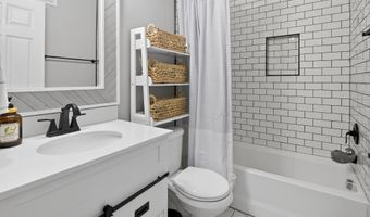25335 CURIOSITY Sq, Aldie, VA 20105