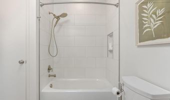 39368 LONGHILL Ln, Aldie, VA 20105