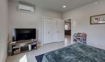 522 W 2nd St, Baxter Springs, KS 66713