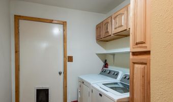 7 S SIOUX Trl, Boulder, WY 82923