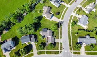633 King Ridge Ct, Ashland, OH 44805