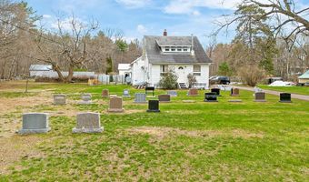 585 Riverside Dr, Augusta, ME 04330