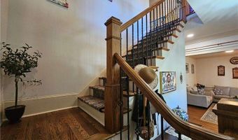 10924 Waters Rd, Alpharetta, GA 30022