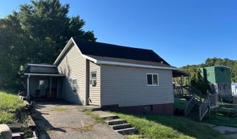 54 Church St, Anmoore, WV 26301