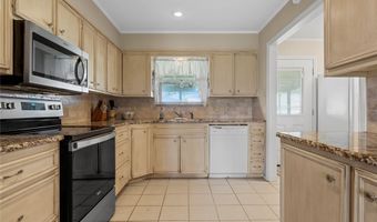 729 HCR 2224 E, Aquilla, TX 76622