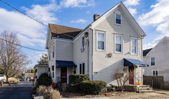 147 Church St, Belford, NJ 07718