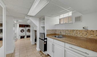 28 Sylvan Ave, Bergenfield, NJ 07621