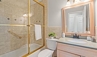 11400 DUNDEE Dr, Bowie, MD 20721