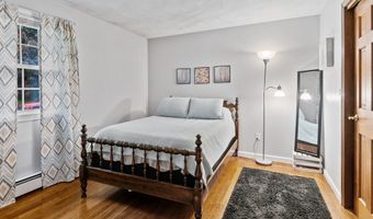 30 Marion Ave, Auburn, MA 01501