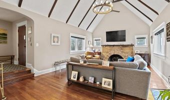 2347 S ARLINGTON RIDGE Rd, Arlington, VA 22202