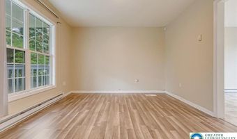 1842 Glacier Dr, Tunkhannock, PA 18610