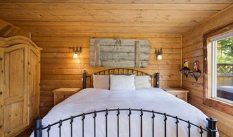 461 Hilltop Rd, Cascade, ID 83611
