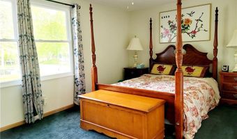 10015 Regatta Trl, Aurora, OH 44202