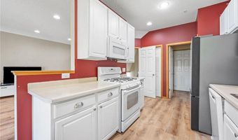 5048 Yuma Ln N, Plymouth, MN 55446